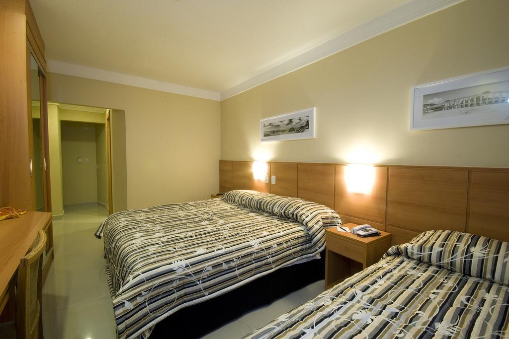 Hotel Atlantico Business Centro Rio de Janeiro Buitenkant foto A room at the hotel