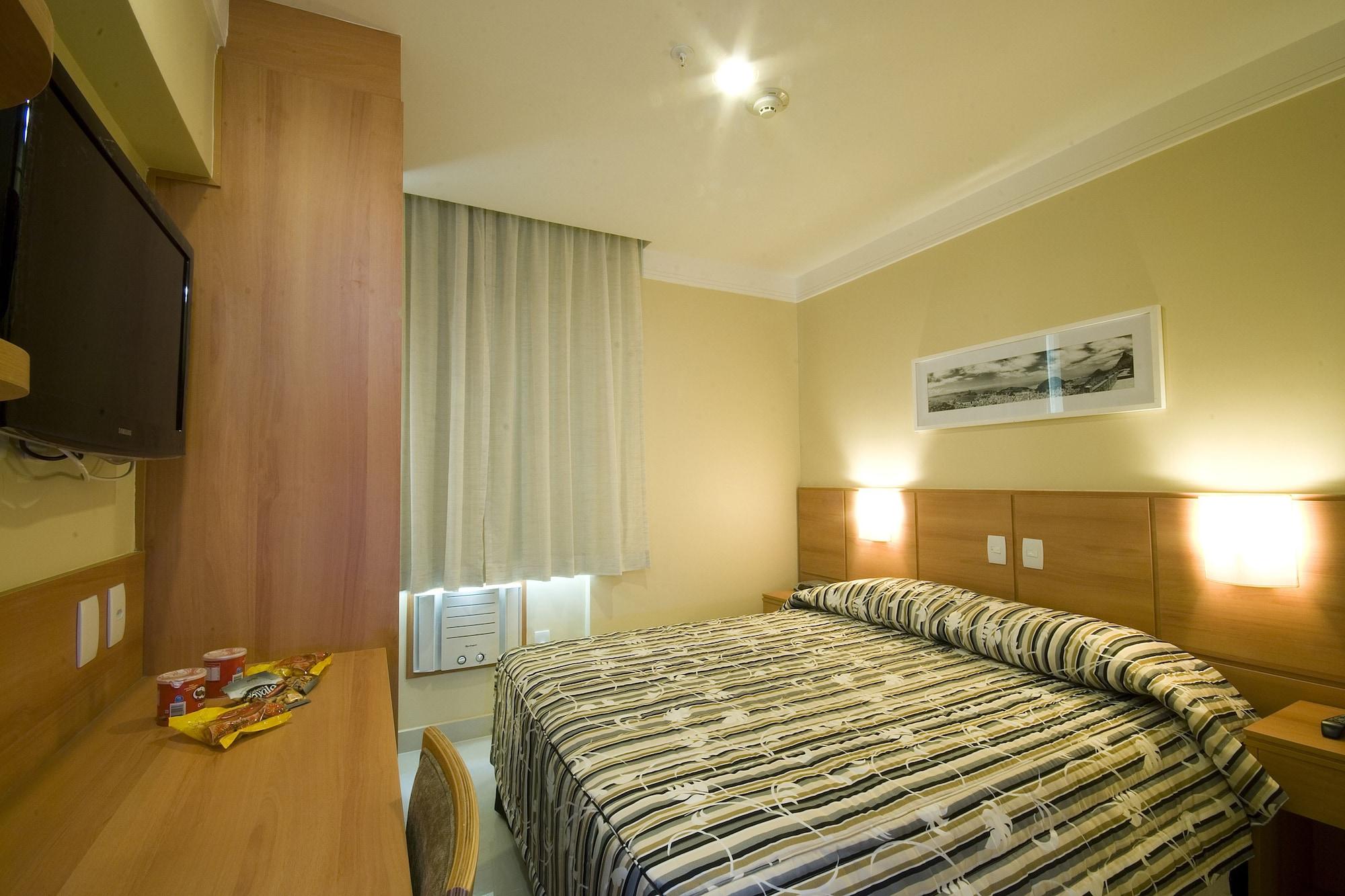 Hotel Atlantico Business Centro Rio de Janeiro Buitenkant foto A room at the hotel