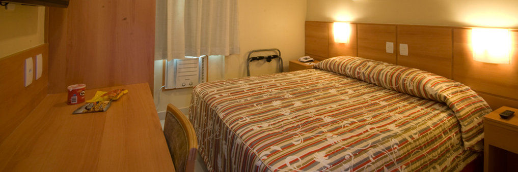Hotel Atlantico Business Centro Rio de Janeiro Buitenkant foto A room at the hotel